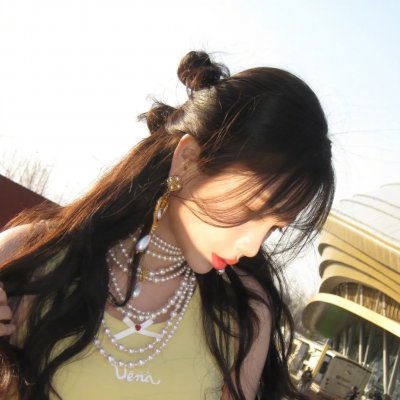 佛莱迪墨裘瑞慈善义演