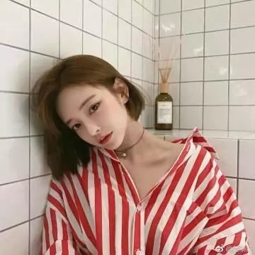 麻烦中的女人